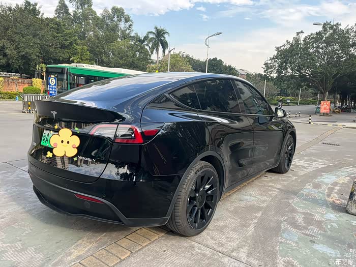 2022款特斯拉modely3万5公里1次过户1次1