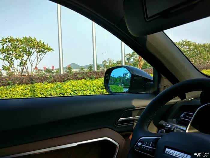 从车内看窗外美景!香车美景!