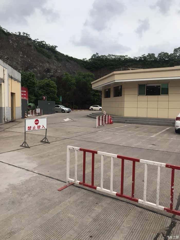 自驾游二我们在路上新昌服务区