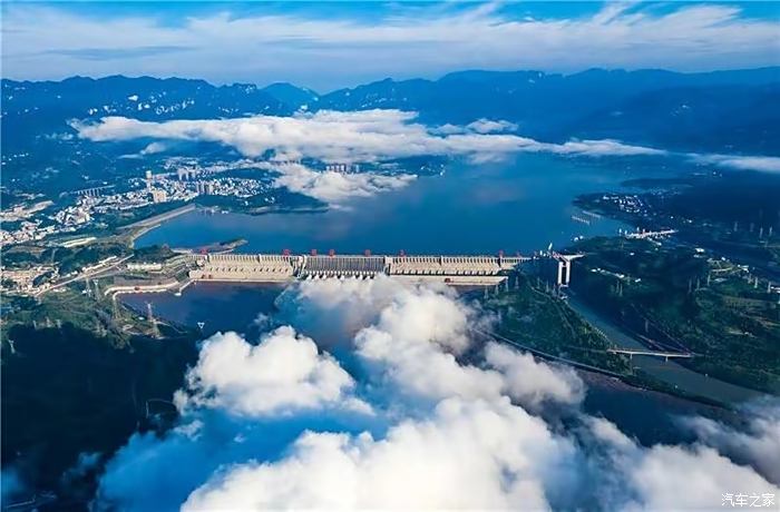 宜昌三峡风景区一览震撼人心的三峡大坝
