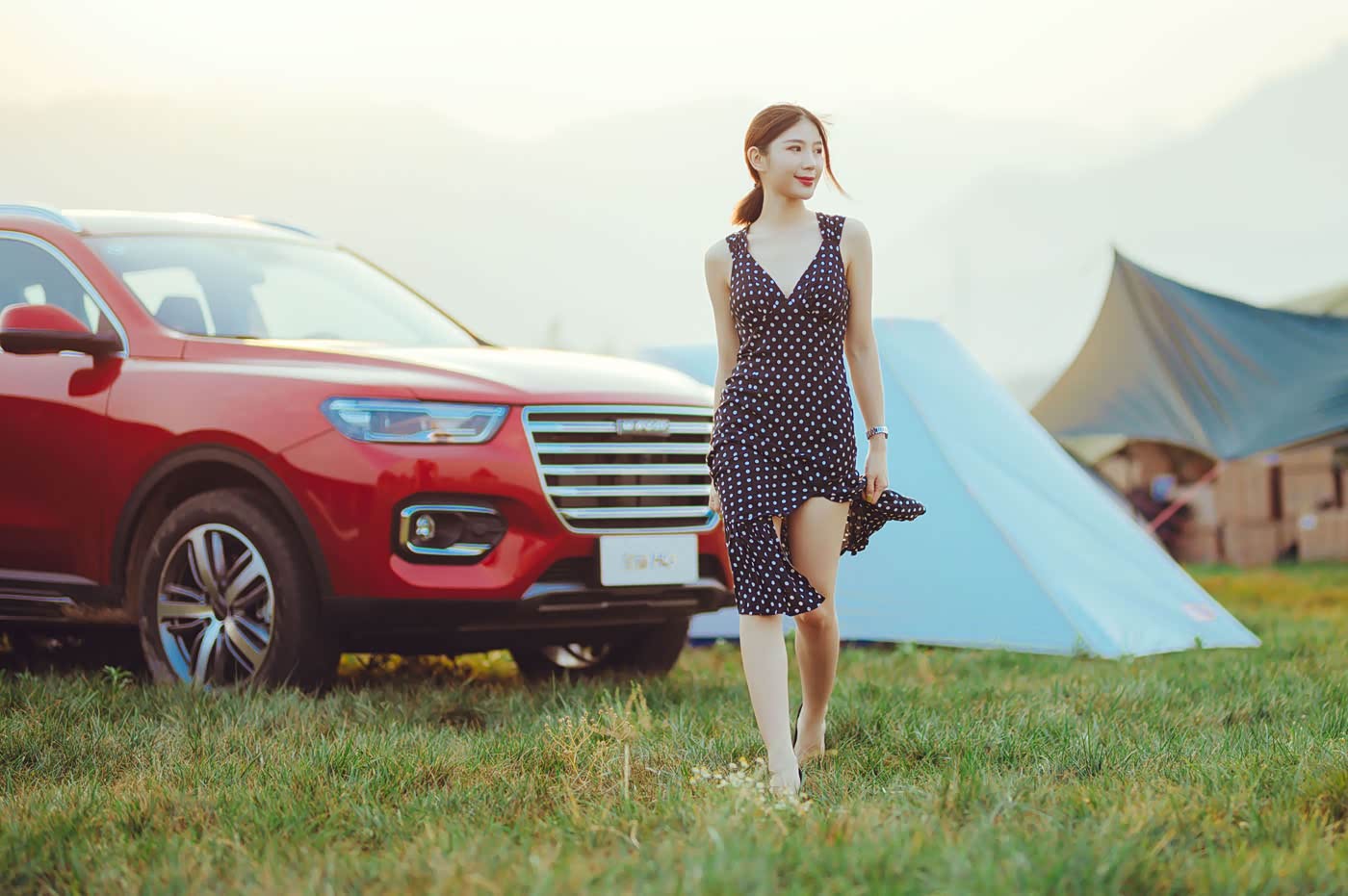 哈弗h6,香车配美女,实在太美