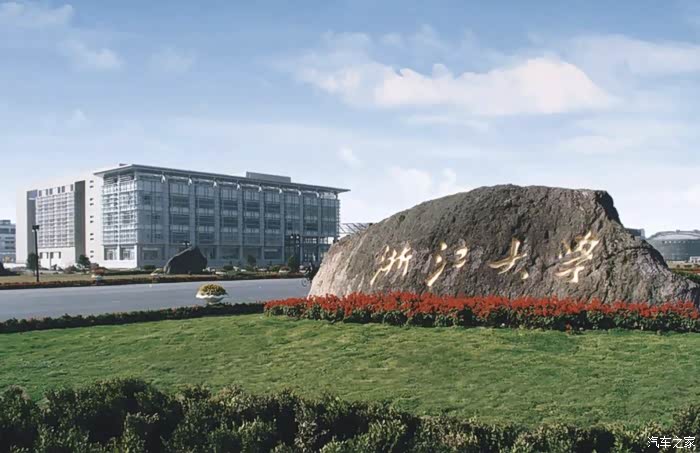 不服你的车在高考录取分数线上去蓝翔都够不上