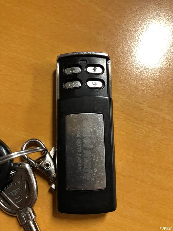 铁将军遥控器坏了一个,怎么维修?