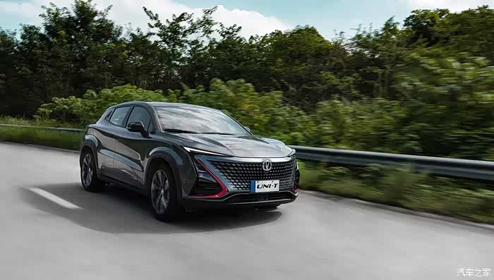 2020款长安unit新车商品性评价