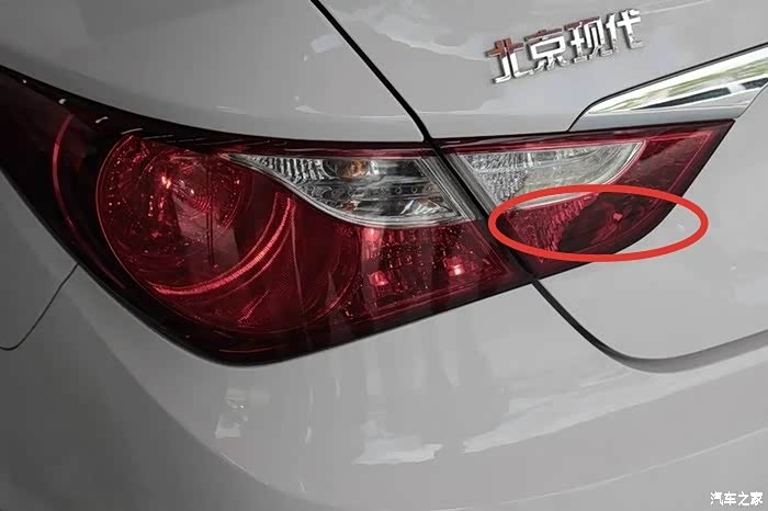 【图】索八这个位置灯怎么不亮?_索纳塔论坛_汽车之家论坛