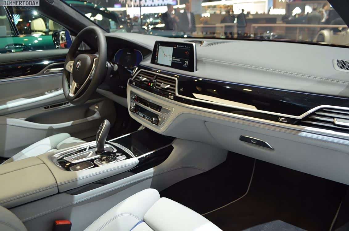 阿尔宾娜b7的内饰细节精致至极