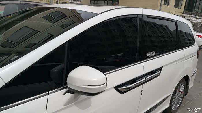 【图】艾力绅隐私玻璃,还用贴膜么?_艾力绅论坛_汽车之家论坛