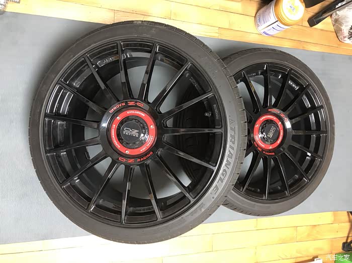 【图】oz evo锻造轮毂,数据:8j 19寸 et42 孔距 5_宝马1系论坛_汽车之