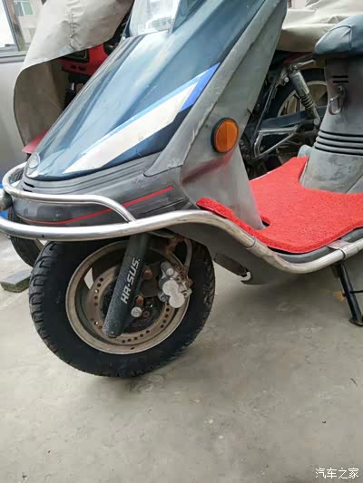 光阳125,老踏板,大家怎么看!从里面刚拉出来!