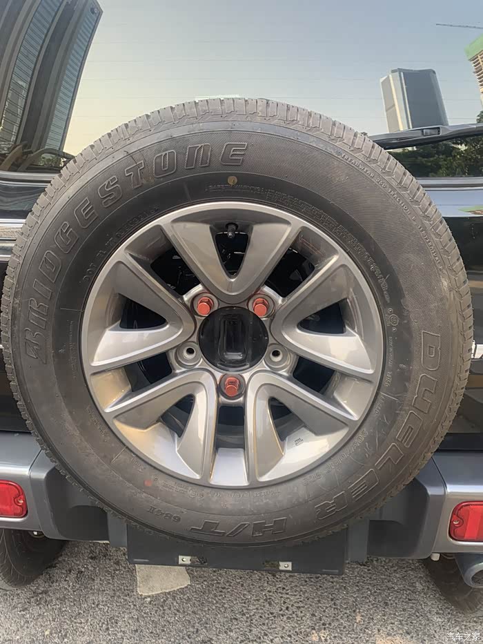 【图】出4个轮胎 邓禄普at20新款吉姆尼拆下来的_吉姆尼论坛_汽车之家