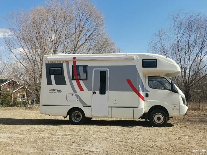 20万以下选c型房车看看这款值不值