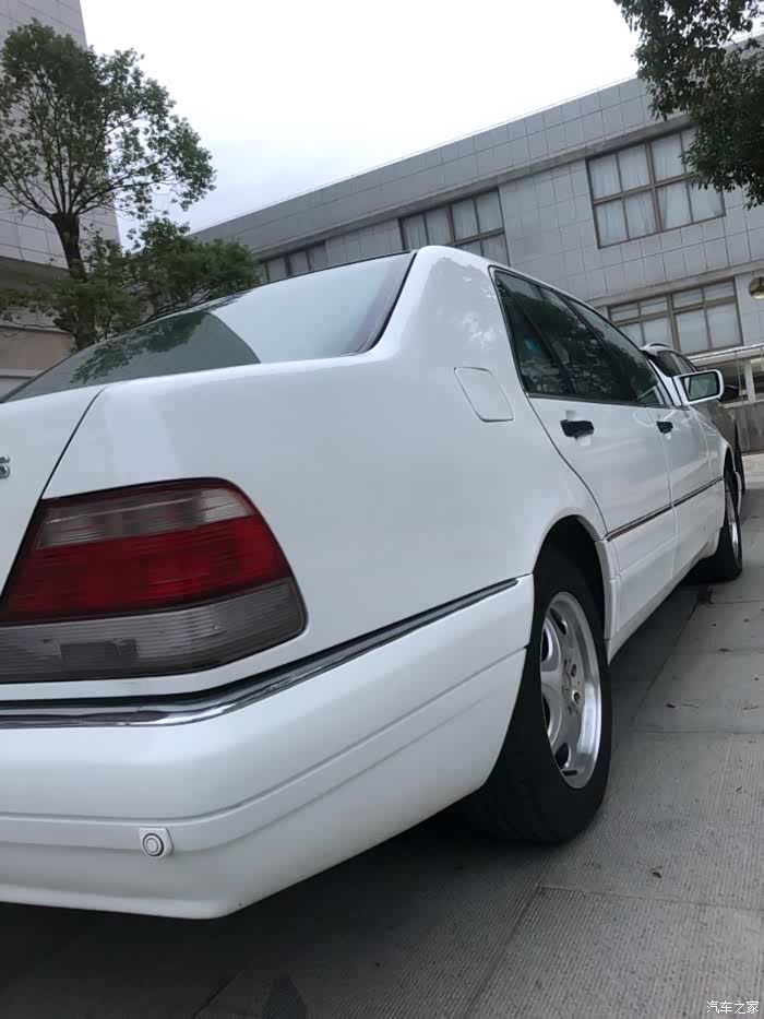 【图】经典老车 入手w140白色虎头奔s320 实现儿时的梦想_奔驰s级论坛