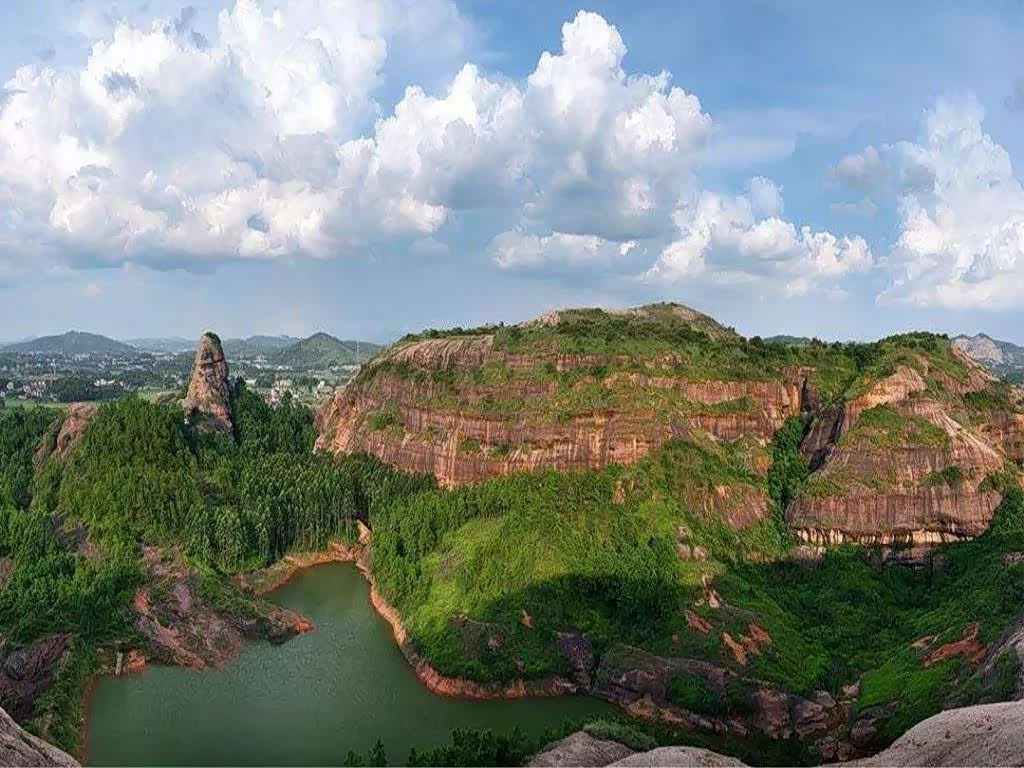 丹霞地貌风光神奇的大自然力量石山广袤