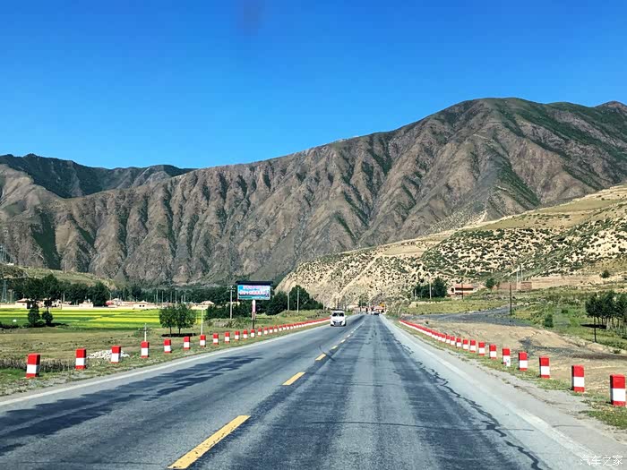 百度科普:拉卜楞寺,位于甘肃省甘南藏族自治州夏河县,藏语全称为:"