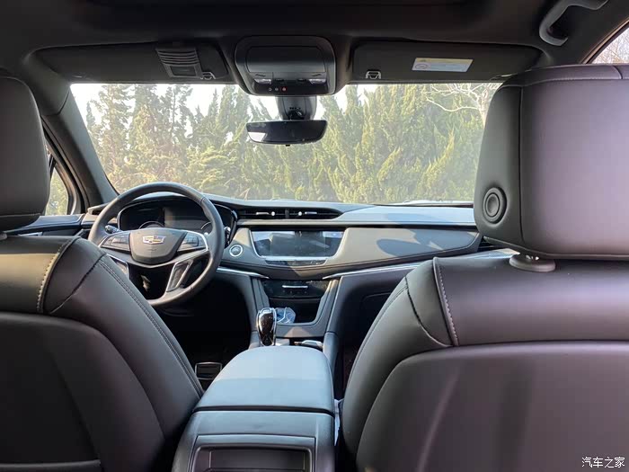 【图】xt5的储物空间细节非常不错_凯迪拉克xt5论坛_汽车之家论坛