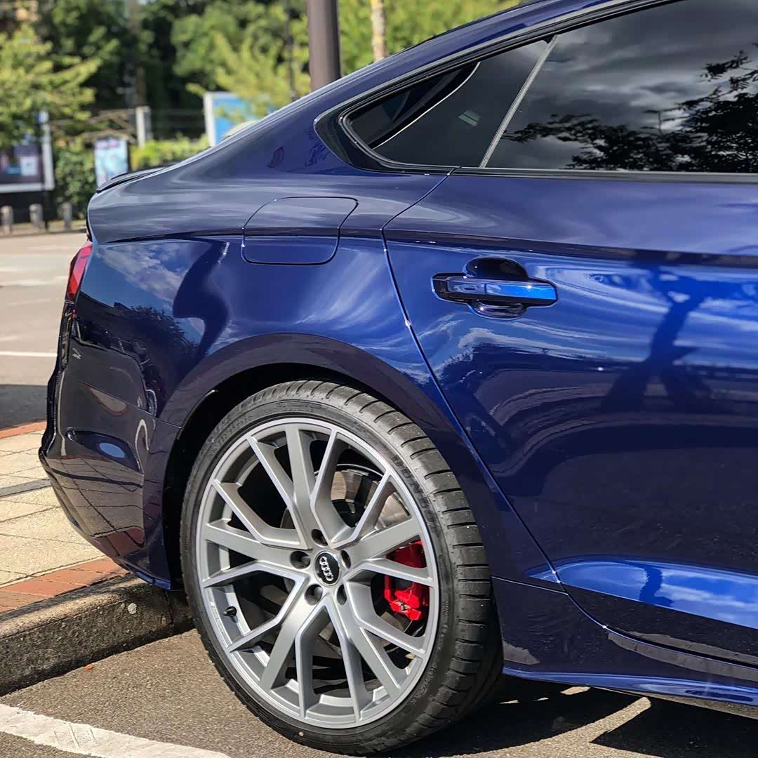 奥迪s5 sportback / 纳瓦拉蓝车漆.