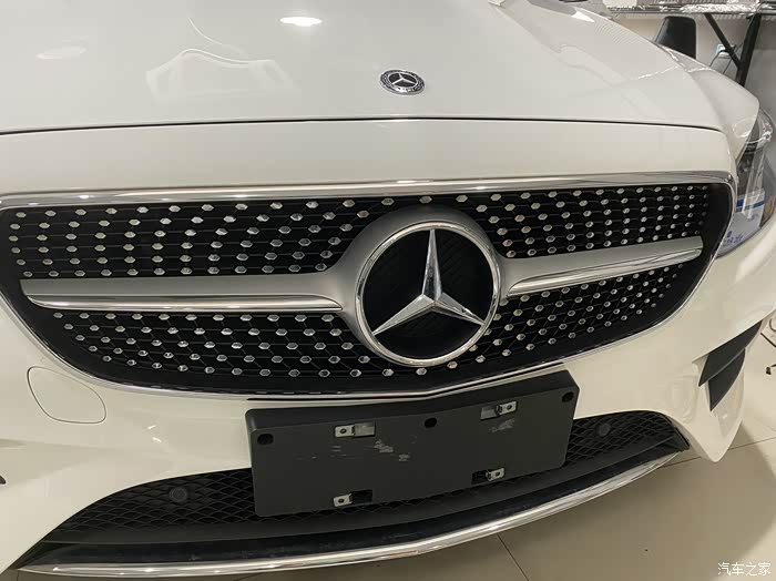 奔驰e200轿跑满天星转让