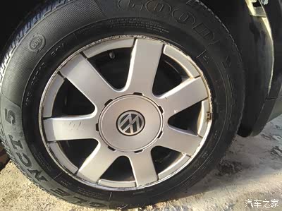 原车轮毂,年后准备换掉