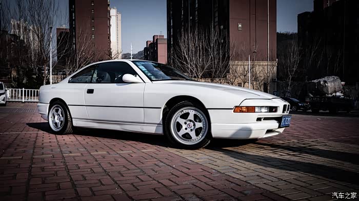 宝藏老车之12缸的翻灯宝马e31850ci