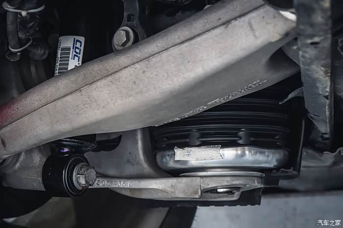 奥迪a7c7pa升级原厂空气悬架自动泊车fogiago碳纤维进气