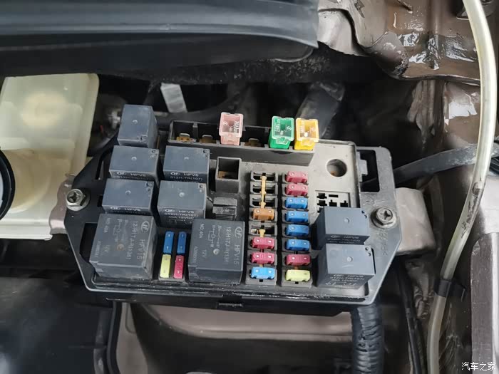 风光330 1.5 保险盒对照表