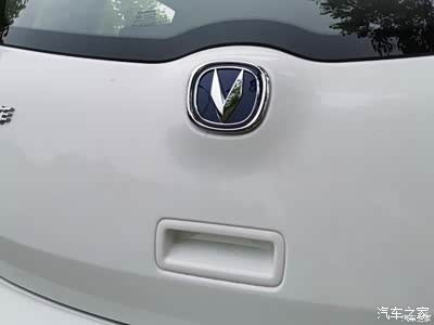 追赶潮流的选择,买个新能源汽车——奔奔e-star