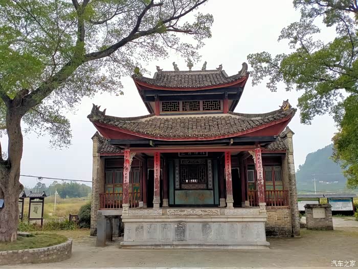 贺州钟山县公安镇大田村