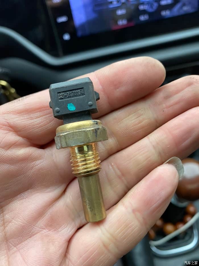 原车水温传感器