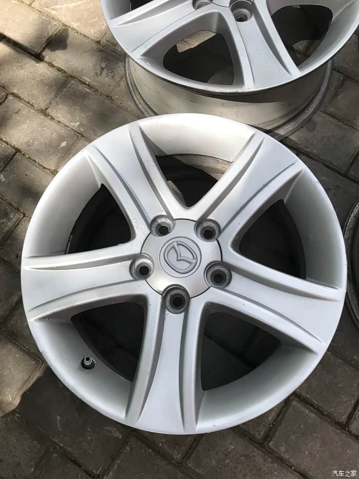 马六轿跑原厂轮毂
