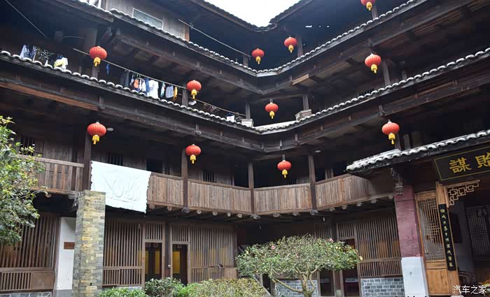 客家民族特色建筑永定的筒子楼和胡巴一起逛逛