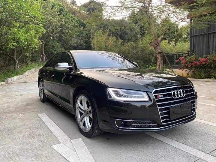 德国版奥迪s8 v8 4.0t t双涡轮增压,真实力.