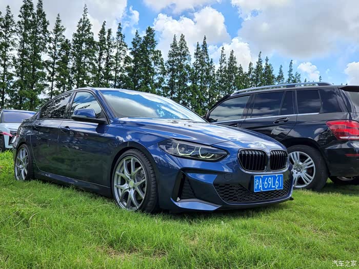 【图】丐版120i最近的一些街拍_宝马1系论坛_汽车之家论坛