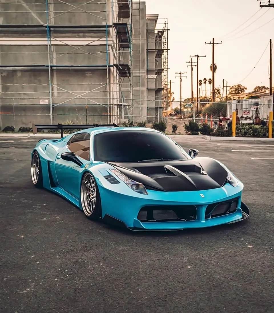 tiffany蓝法拉利跑车