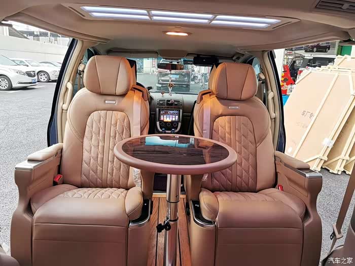 别克gl824老陆尊改装升级案例