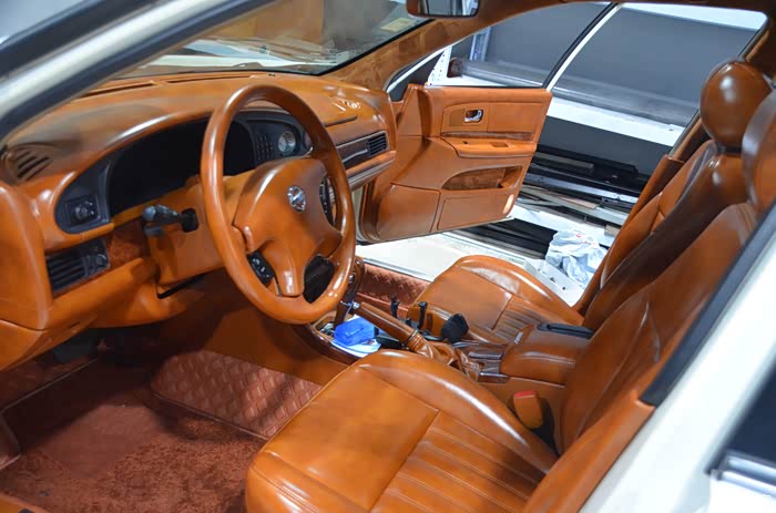 0排量内饰改装作业 复古怀旧风格!_蓝鸟论坛_汽车之家论坛