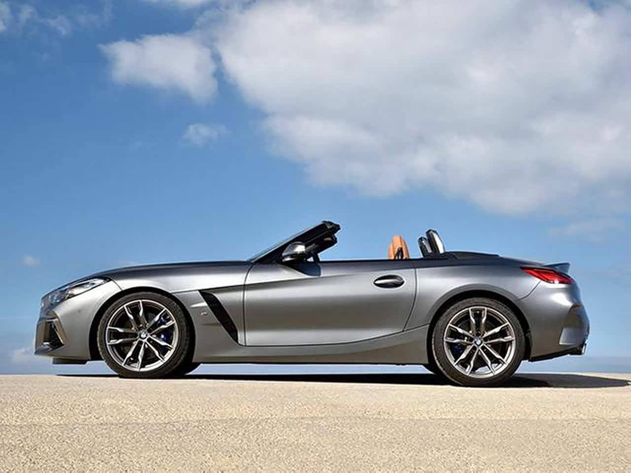 全新宝马z4跑车惊艳改款撩之神器