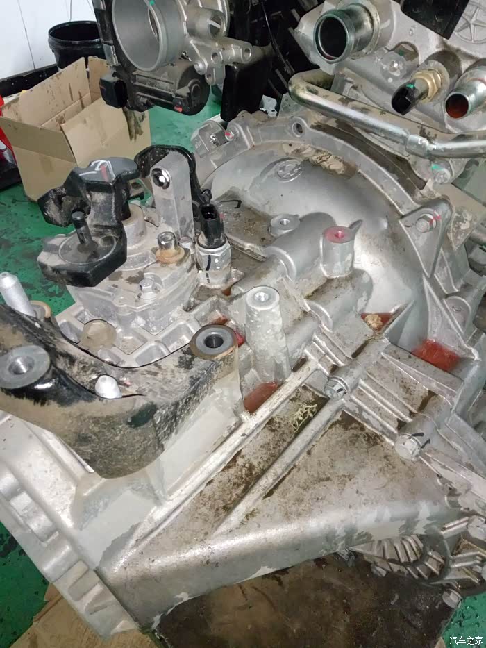 五千公里发动机损坏瑞风s31.6豪华智能