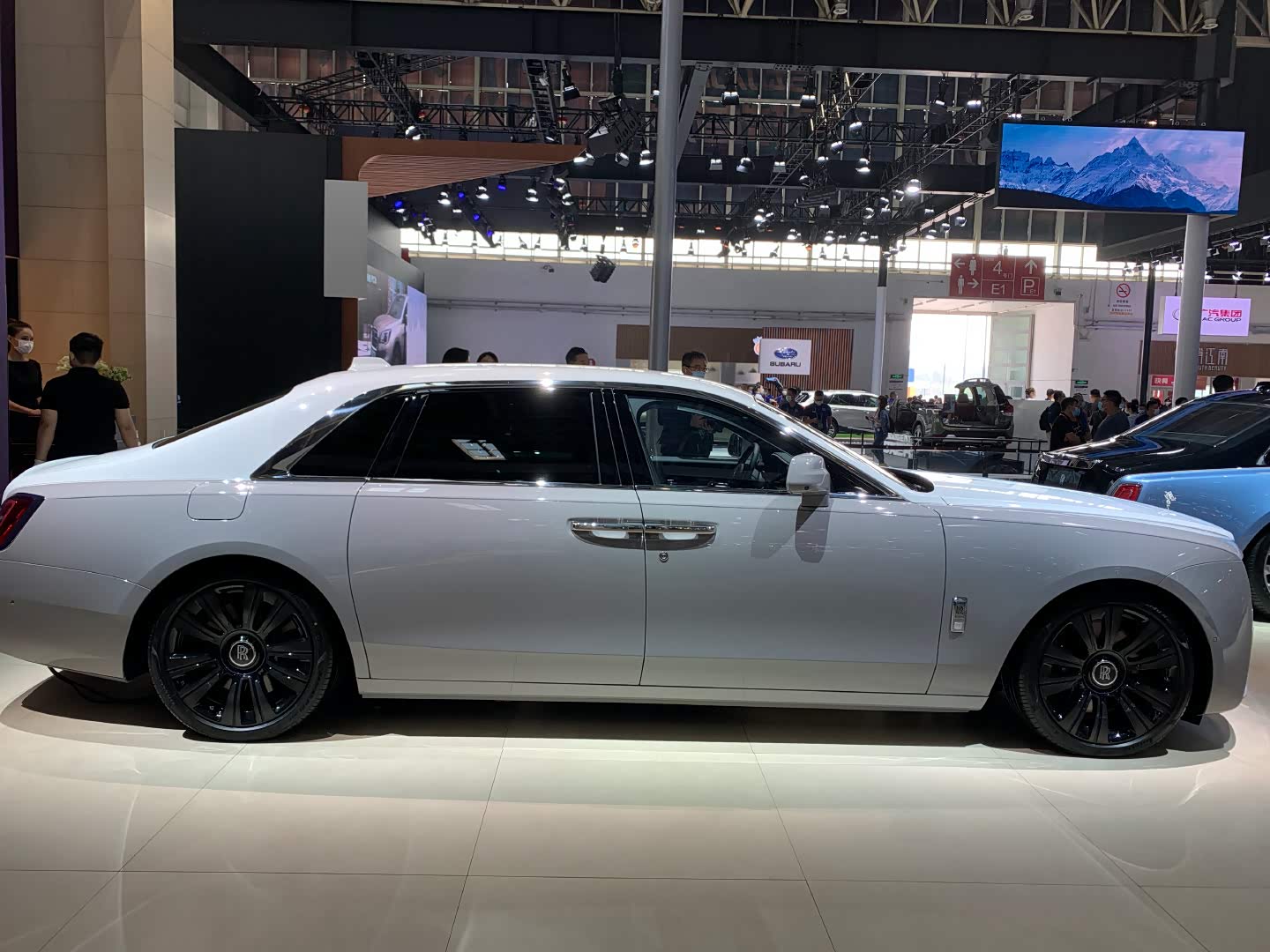 2020北京车展劳斯莱斯全新古思特各位老板该换车了
