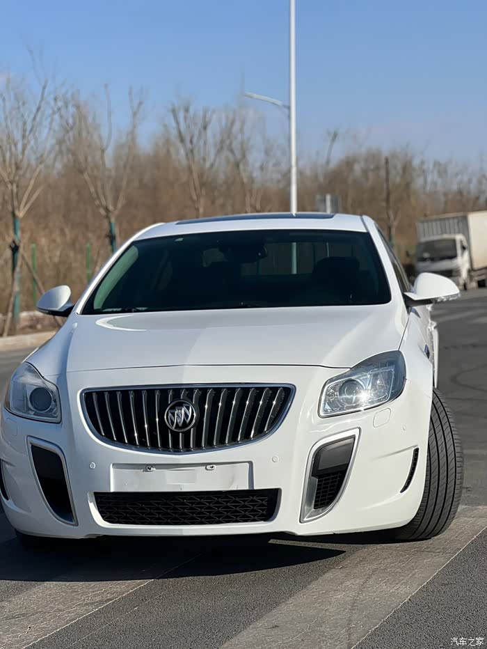 出一台12年别克君威gs20t超级运动版