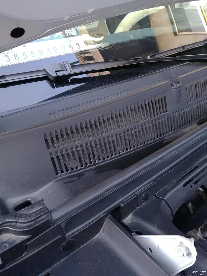 空调进气口可以用水充充吗