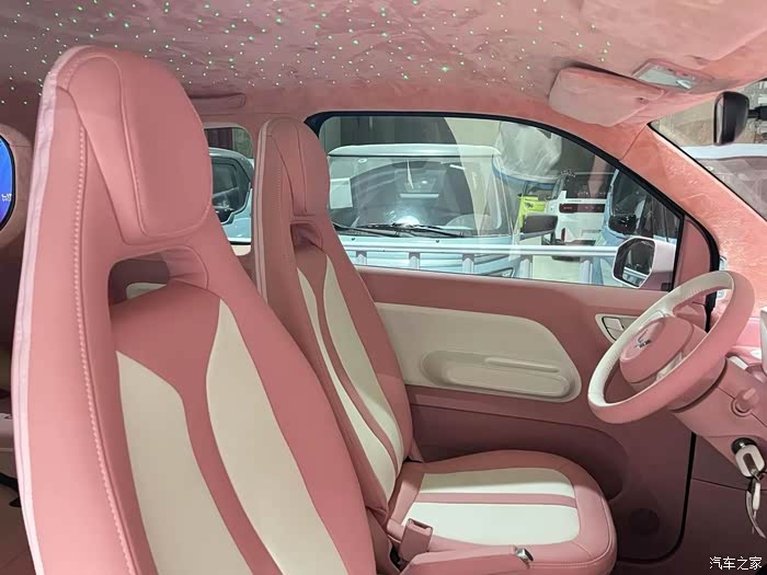 五菱小mini的内饰