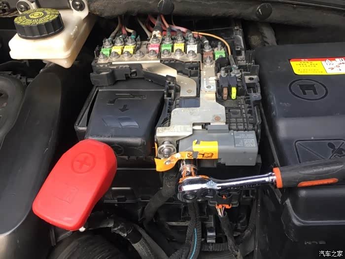 14款ds6尊享带启停的用什么电池!