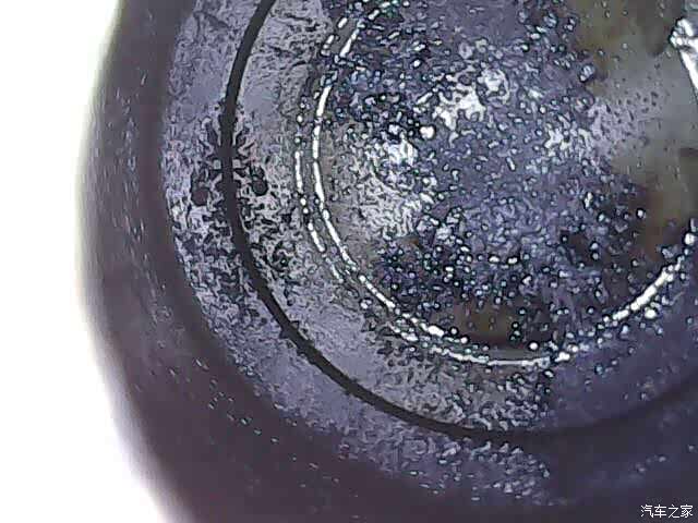 内窥镜看缸内积碳,某缸积碳明显较多是为什么?