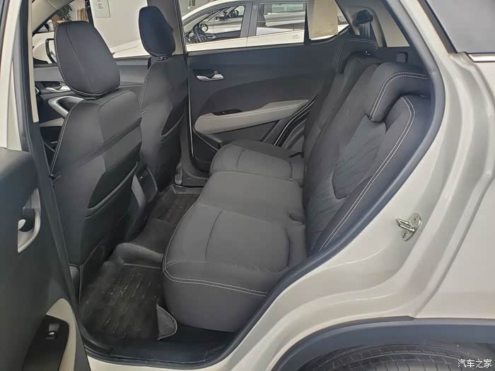 到店赏车2020新款小神兽宝骏510