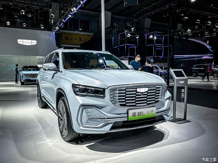 2022广州车展国产超级混动车展实拍吉利星越lhip