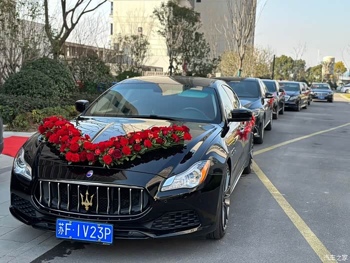 玛莎拉蒂总裁婚车