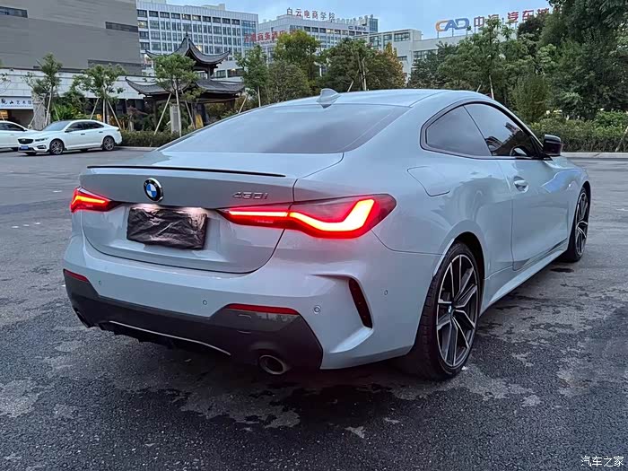 出22年宝马430im运动耀夜套装原版原漆