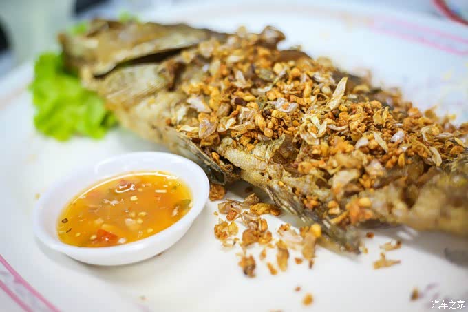 炸鱼,点了不辣的口味,一般般,感觉应该还是辣味的好吃