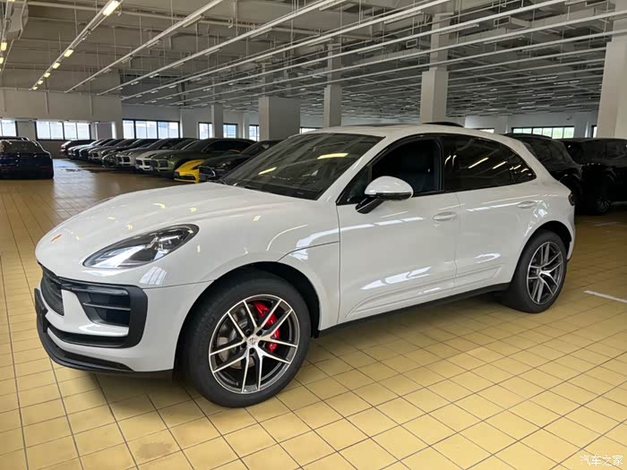 提22款macans哑灰