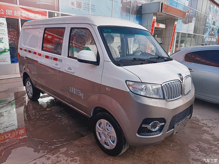 喜提5座小海狮洗的干干净净出去赶春光